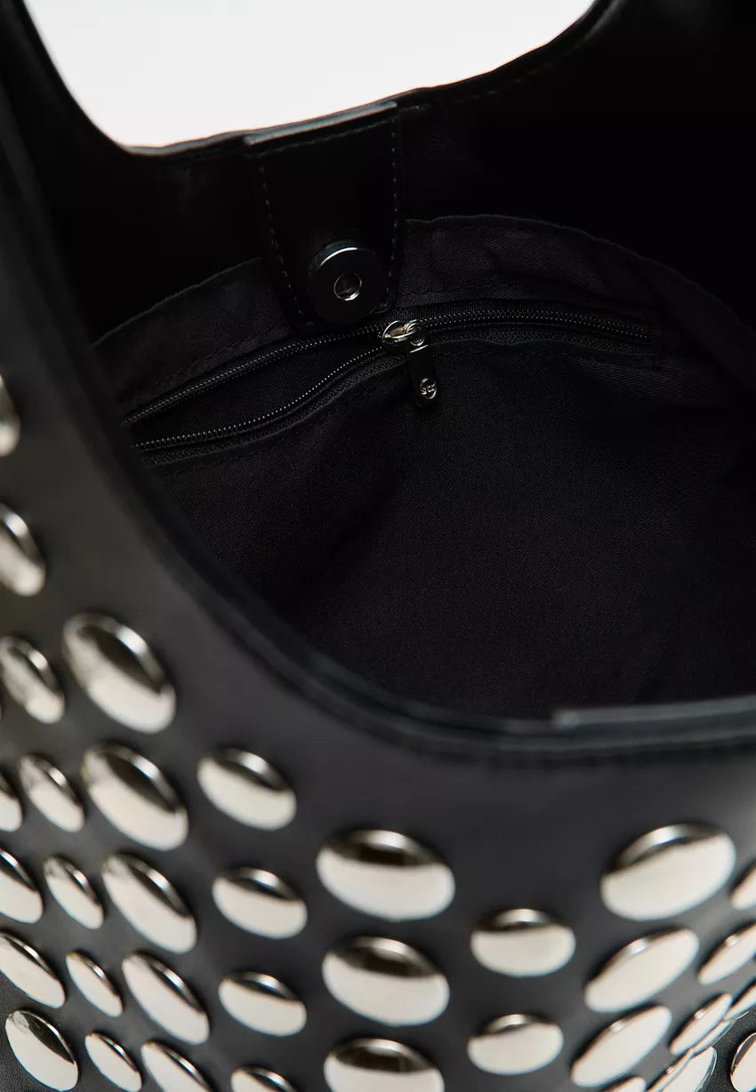 BOLSO TACHAS STRADIVARIUS