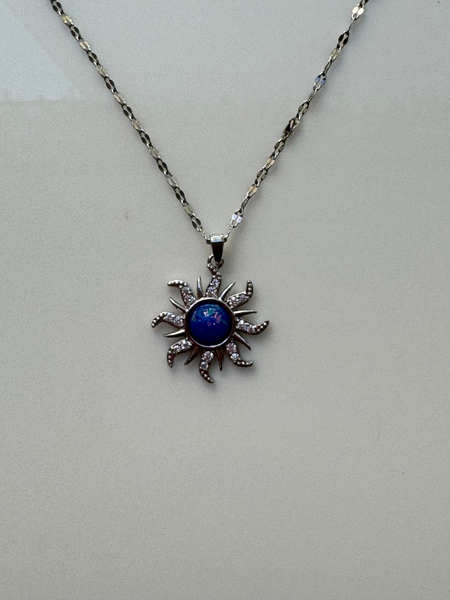 COLLAR