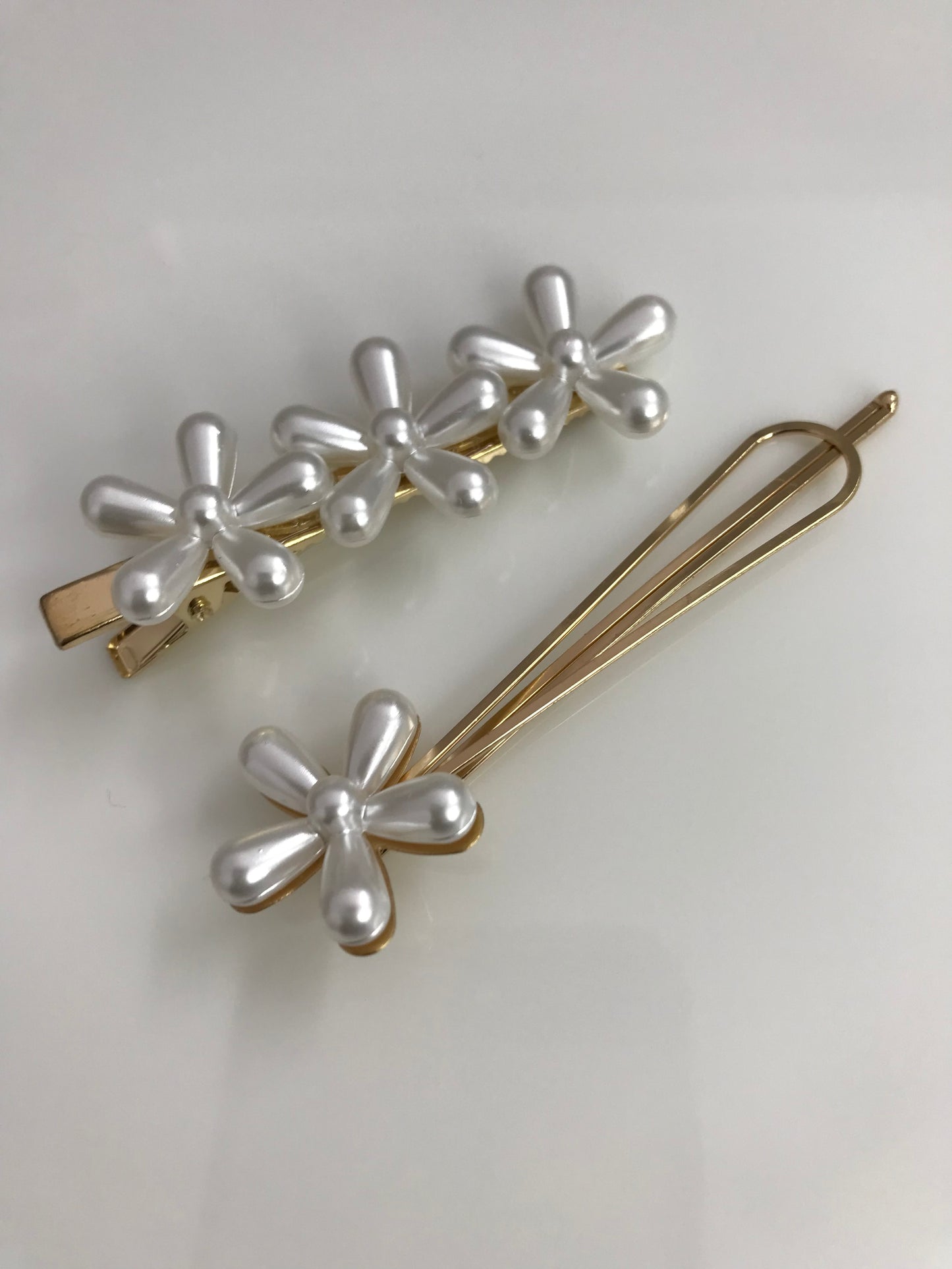 Clips