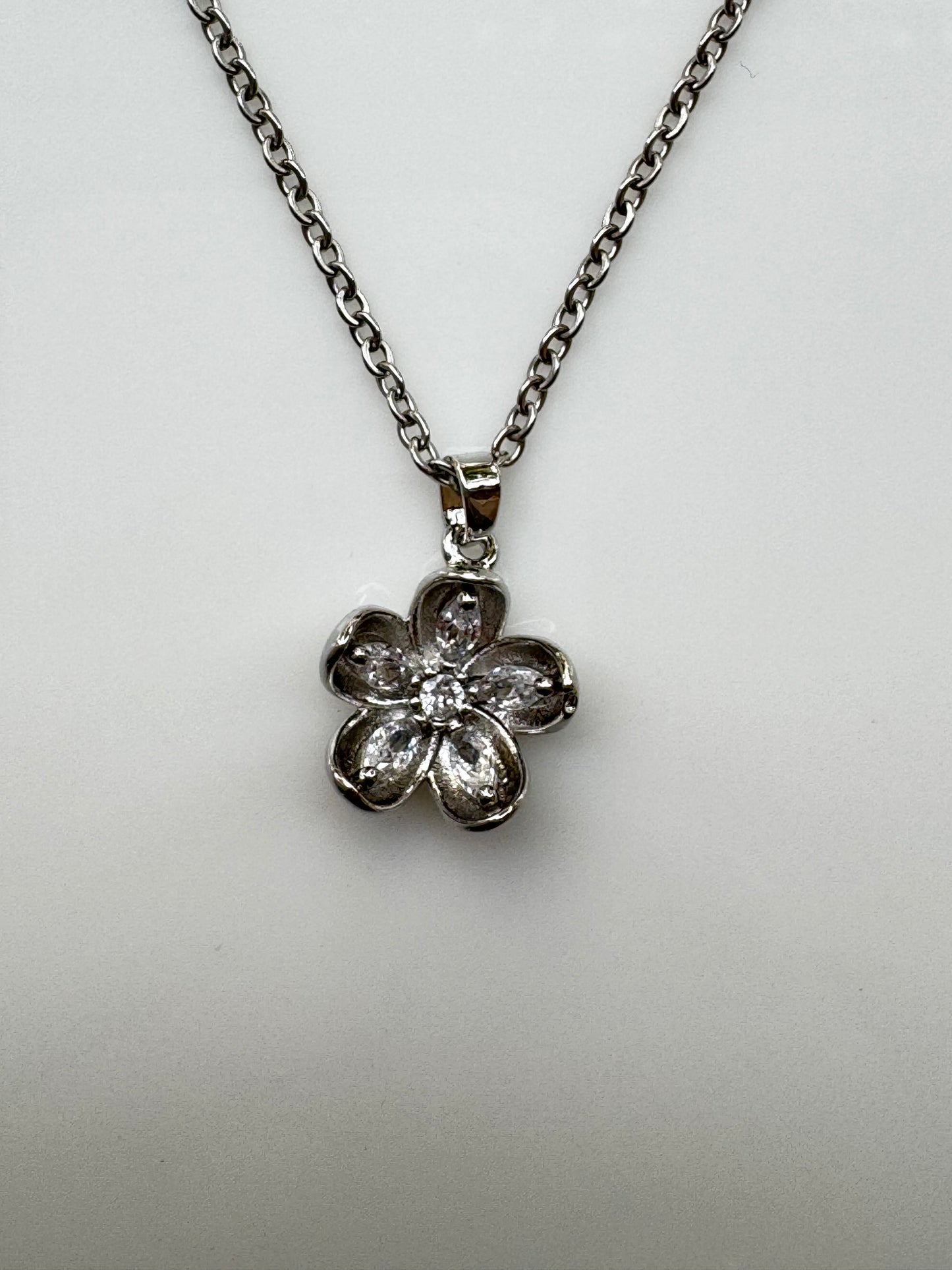 COLLAR