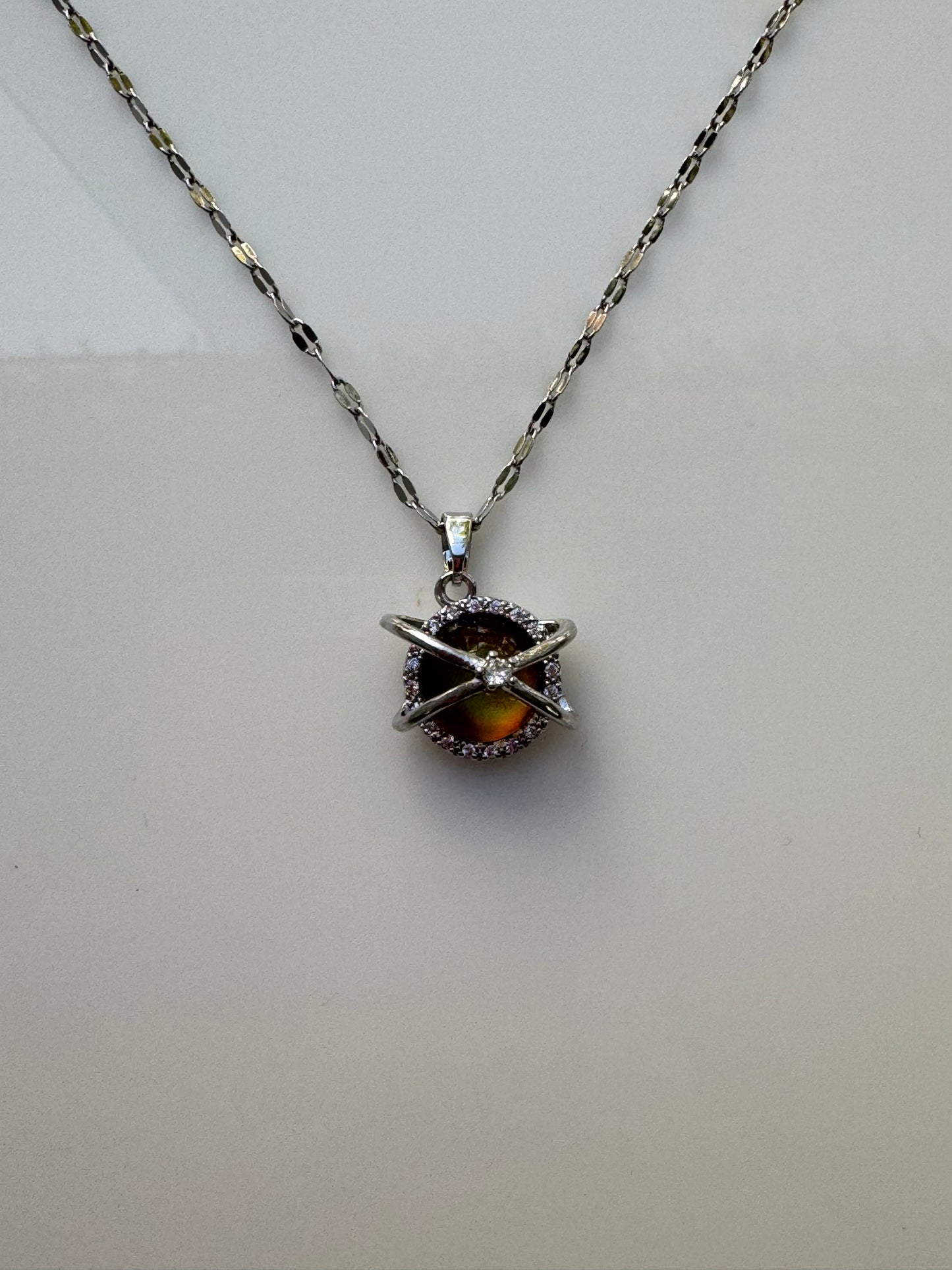 COLLAR