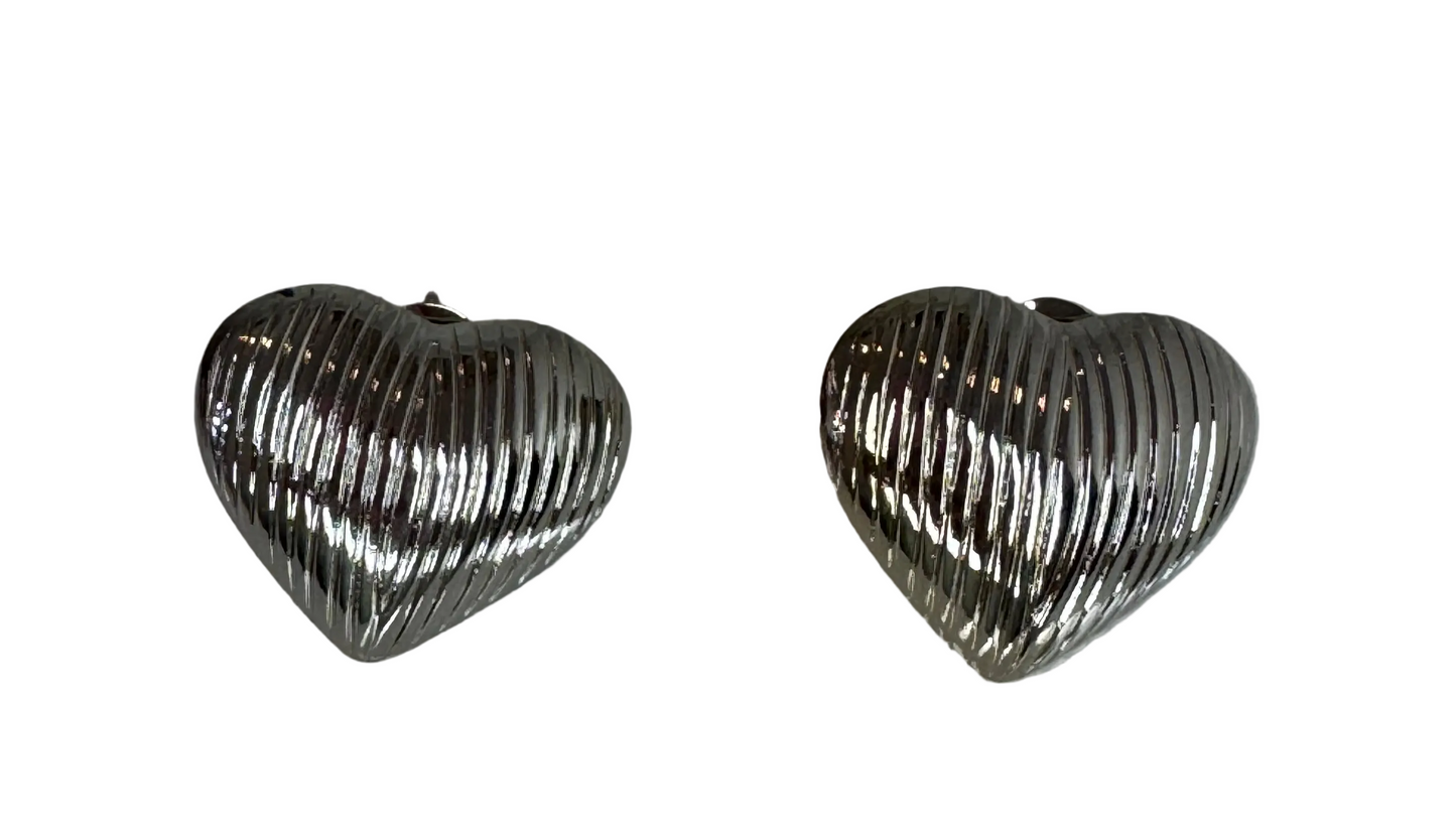 Pendiente de corazón elaborado
