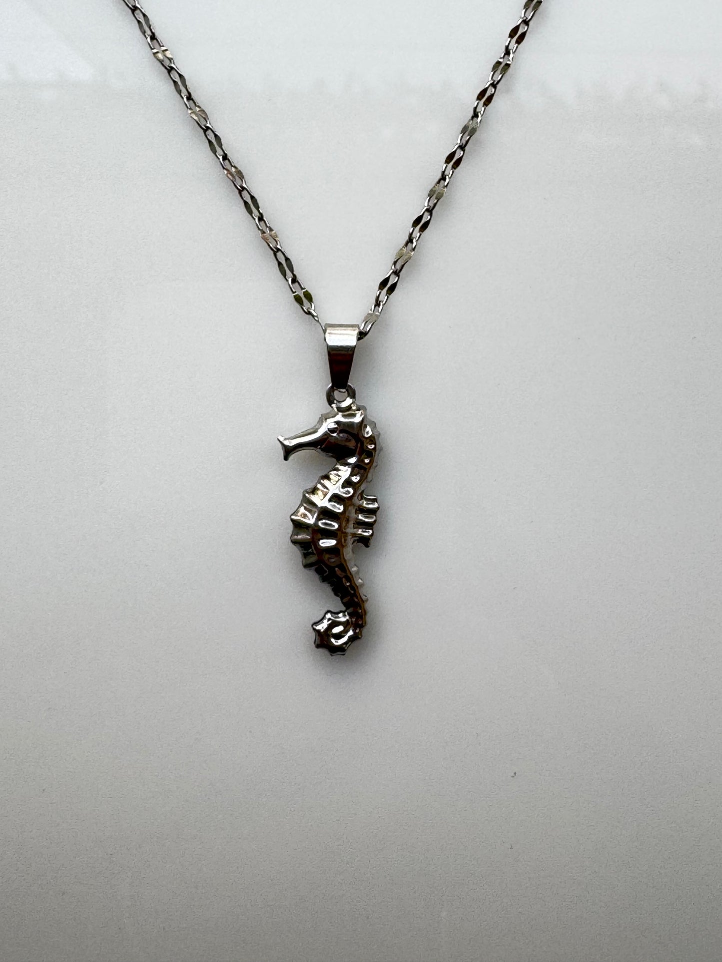 COLLAR