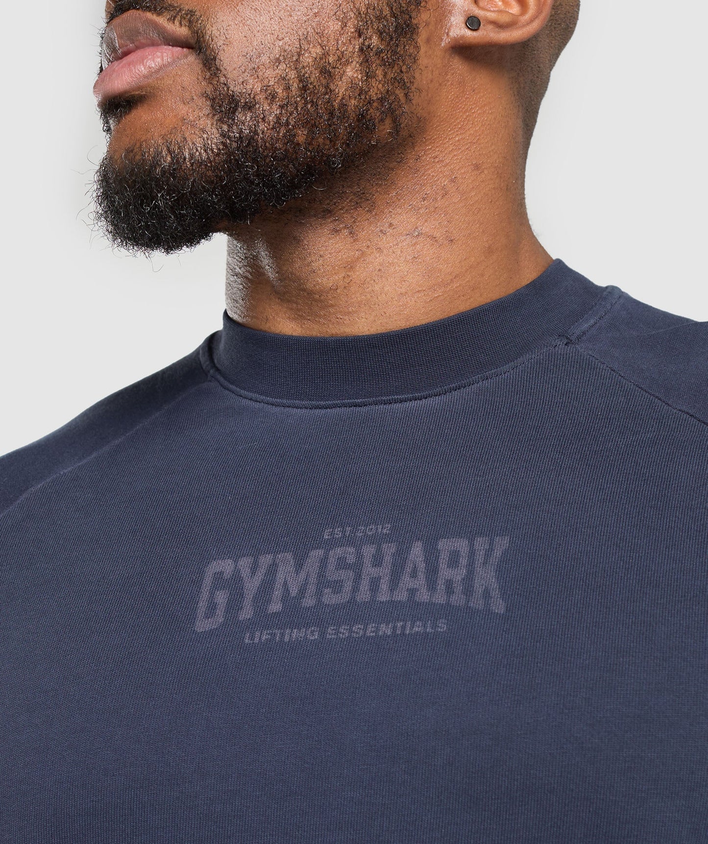 HEAVYWEIGHT LONG SLEEVE T-SHIRT