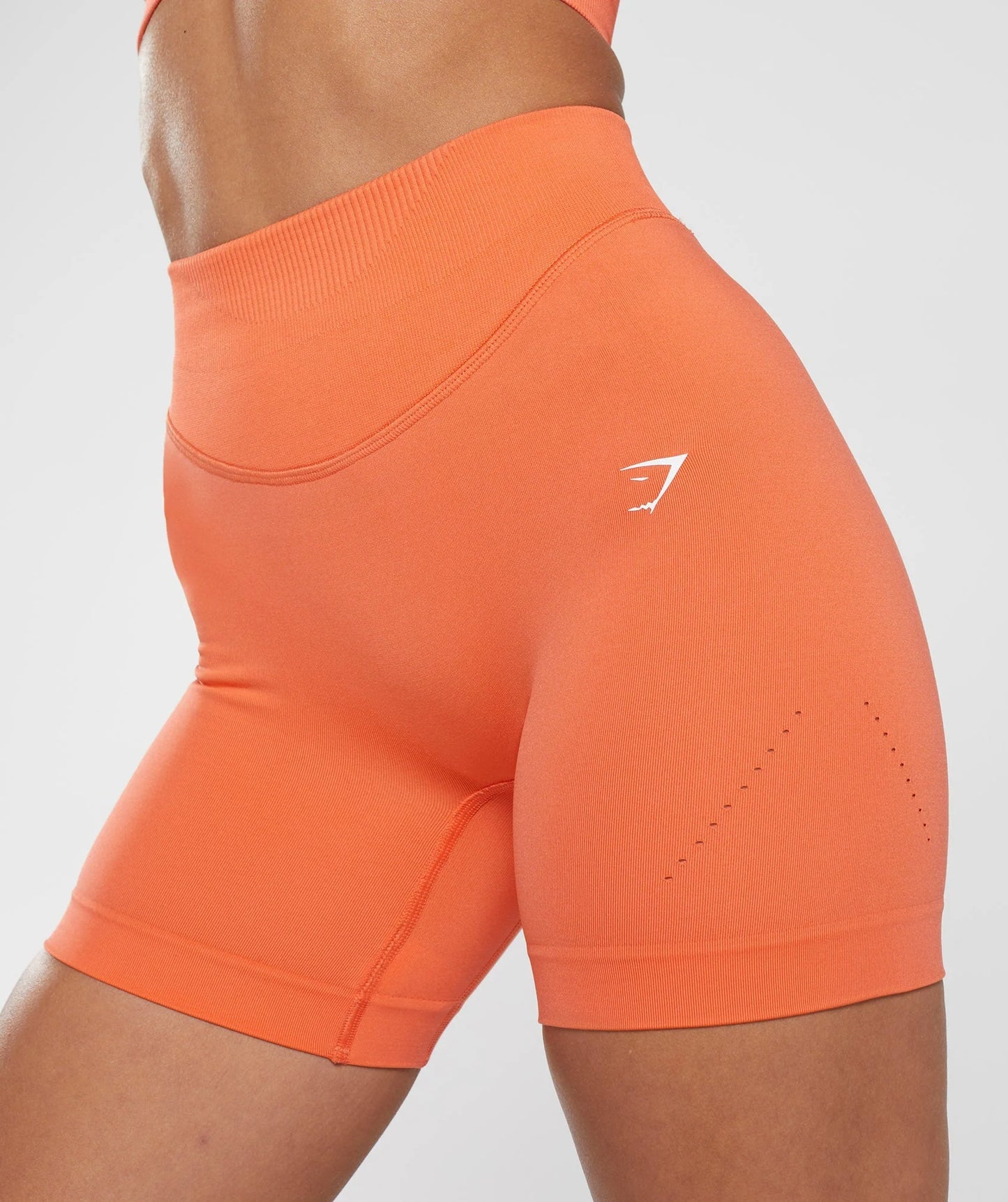 SWEAT SEAMLESS SHORTS