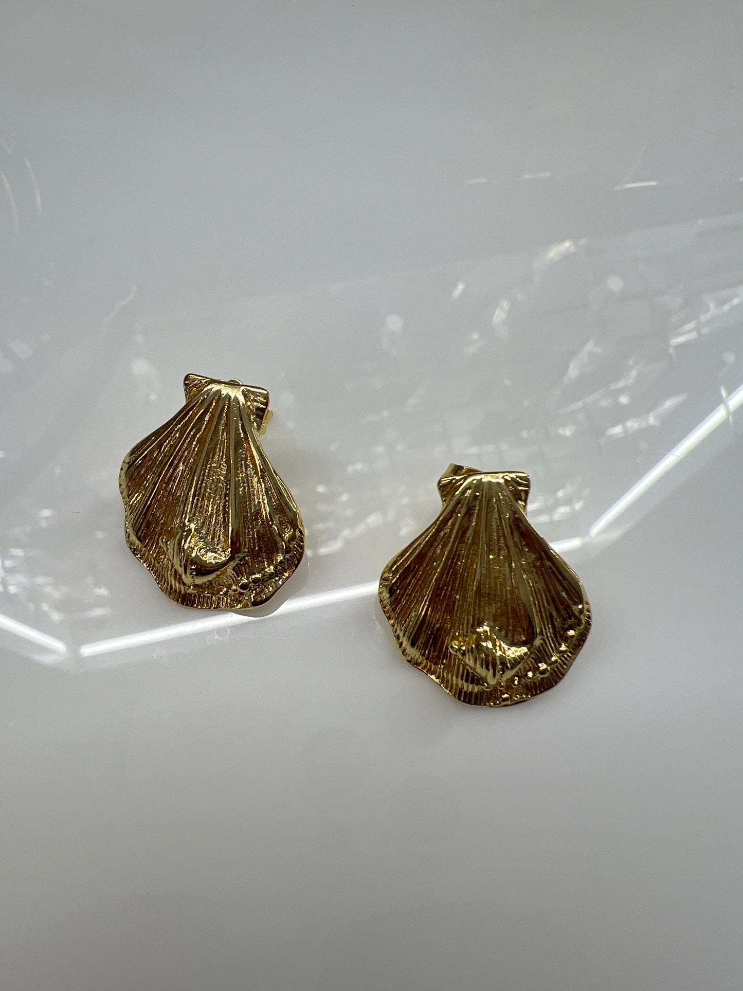 ARETE CONCHA DORADA