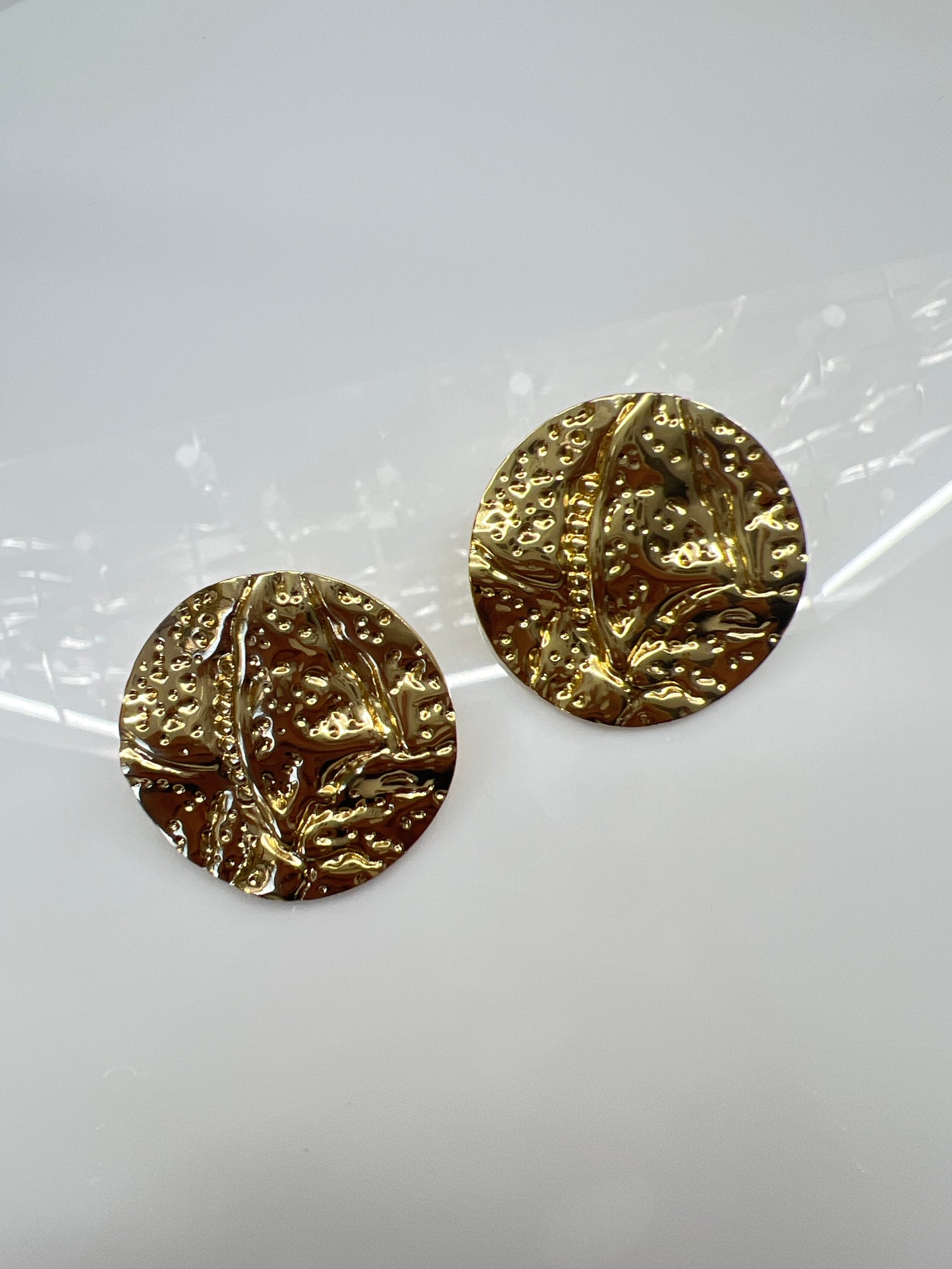 ARETE CIRCULO PLANO CON TEXTURA DORADO