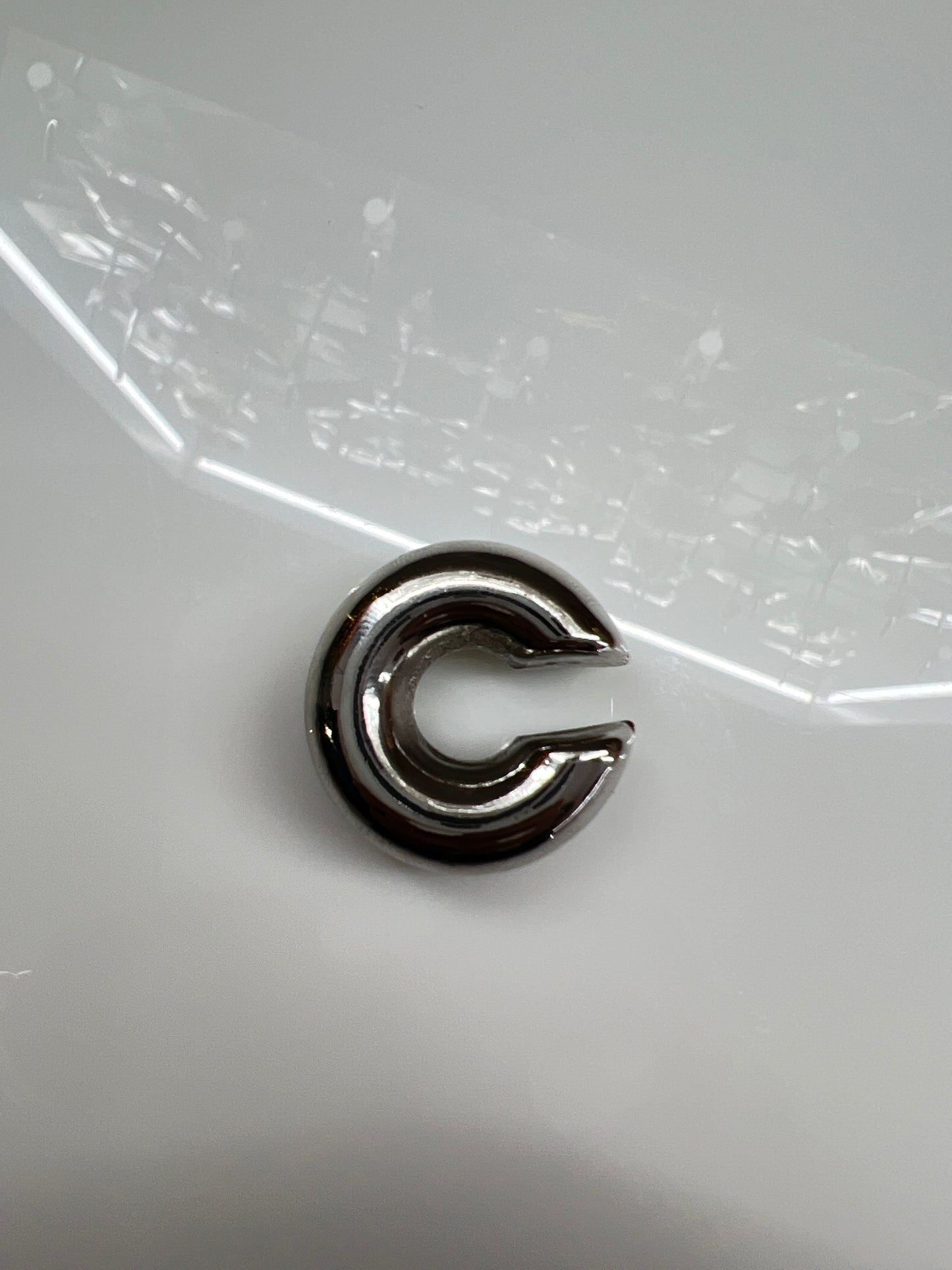 EARCUFF PEQUEÑO PLATEADO