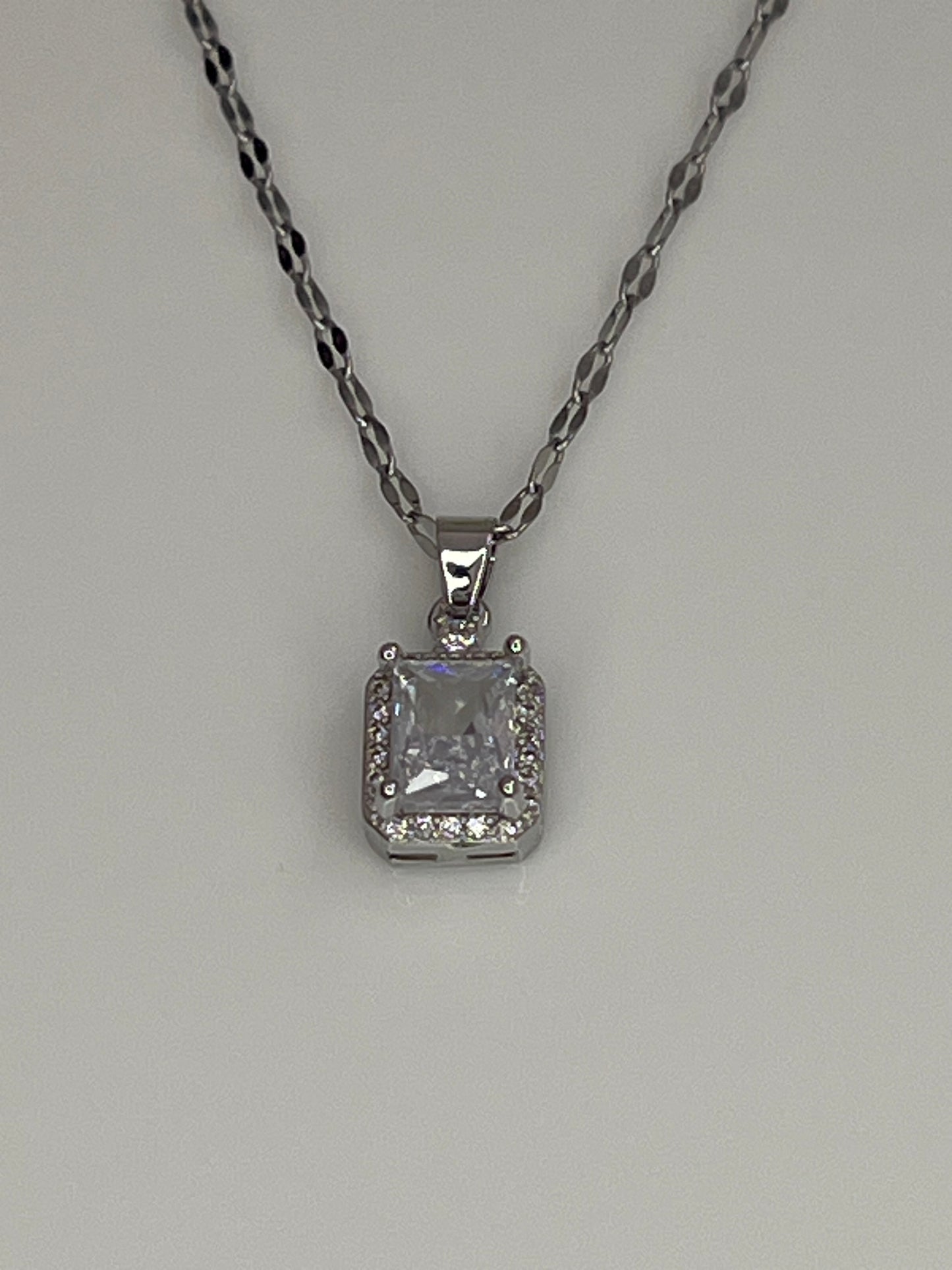 Collar piedra brillante