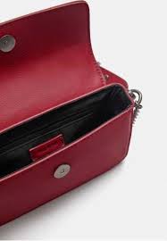 BOLSO ROJO PULL & BEAR