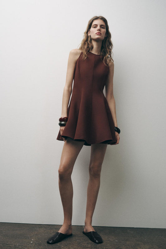 VESTIDO HALTER GODET ZARA