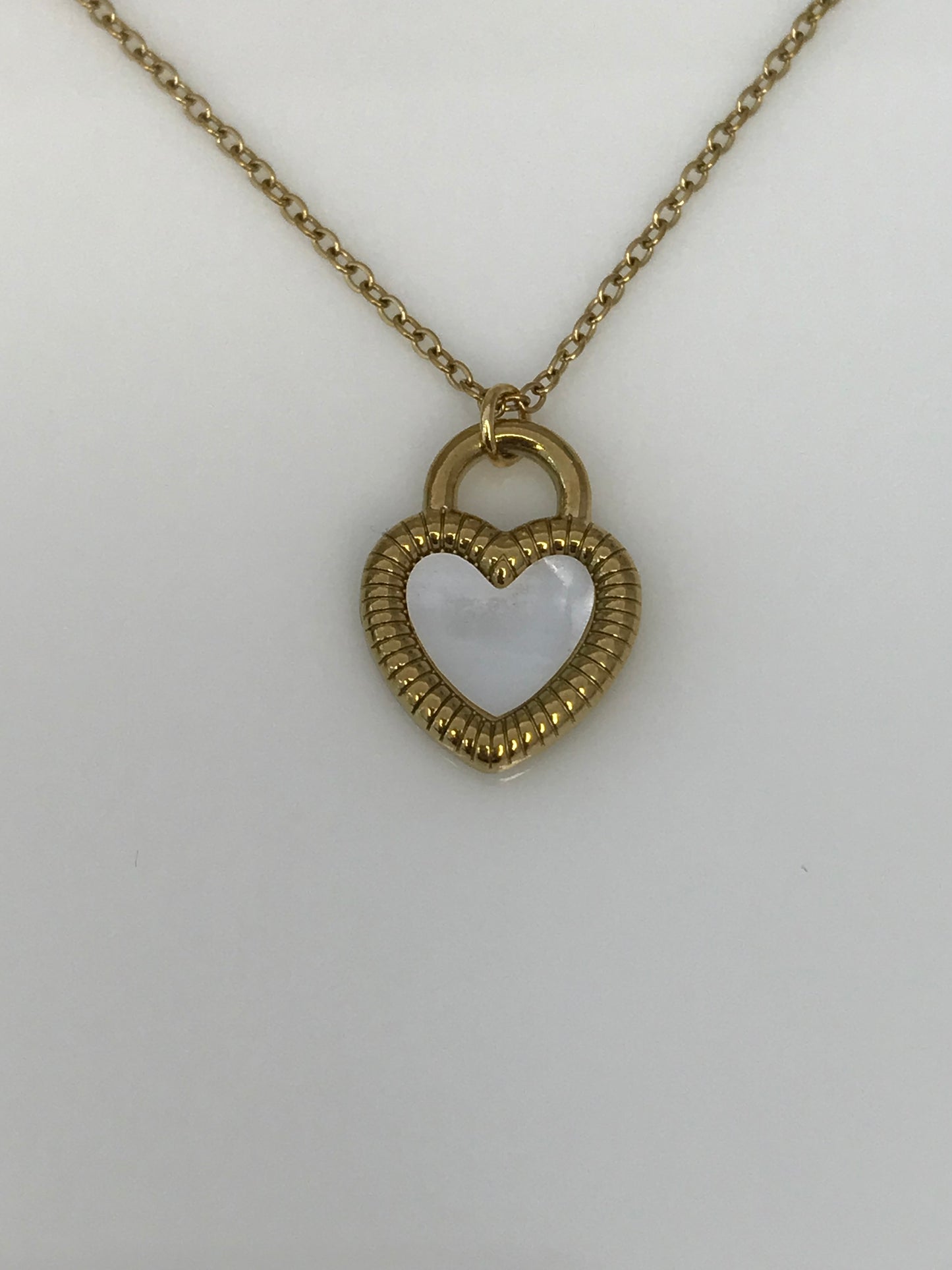 COLLAR