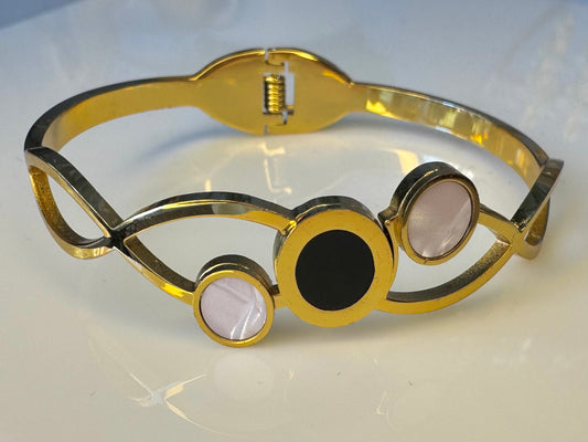 BRAZALETE DOS PLACAS BLANCAS Y UNA NEGRA
