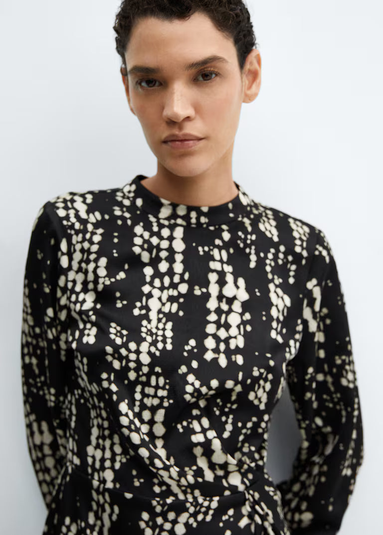 VESTIDO ESTAMPADO PLIEGUE MANGO