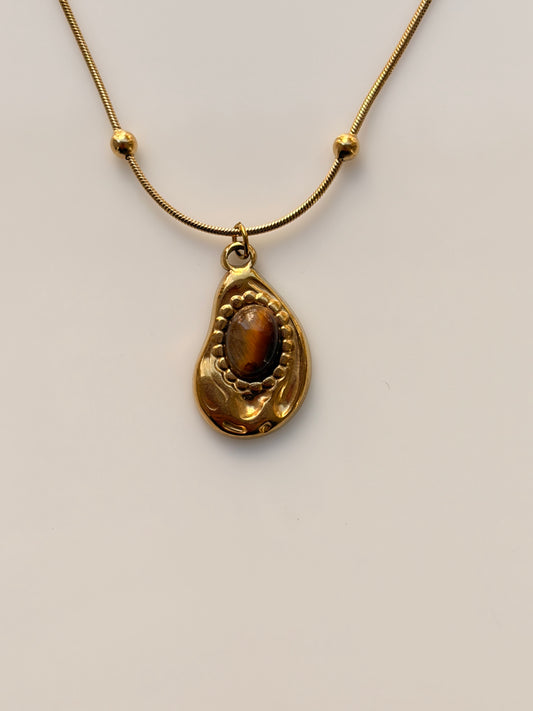 COLLAR