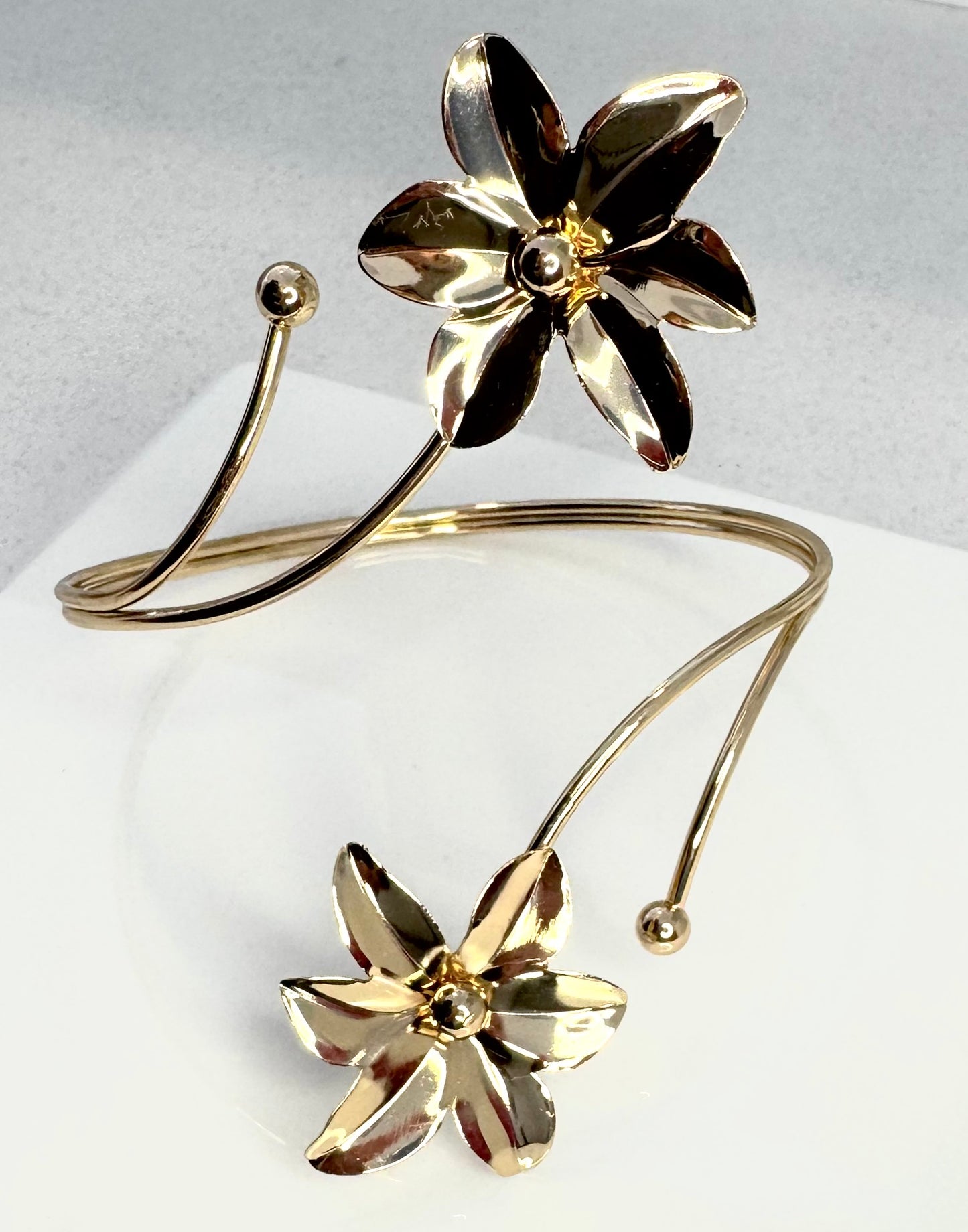 BRAZALETE DE FLOR