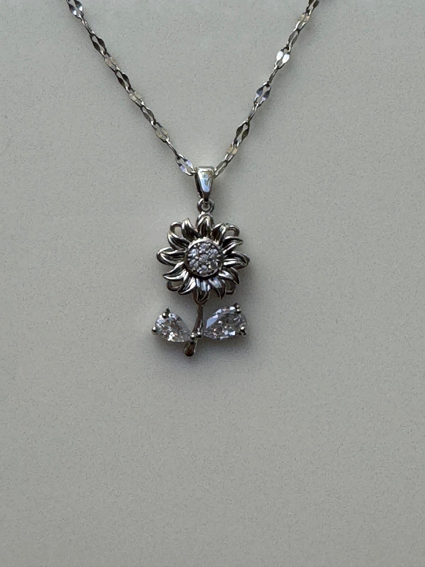 COLLAR