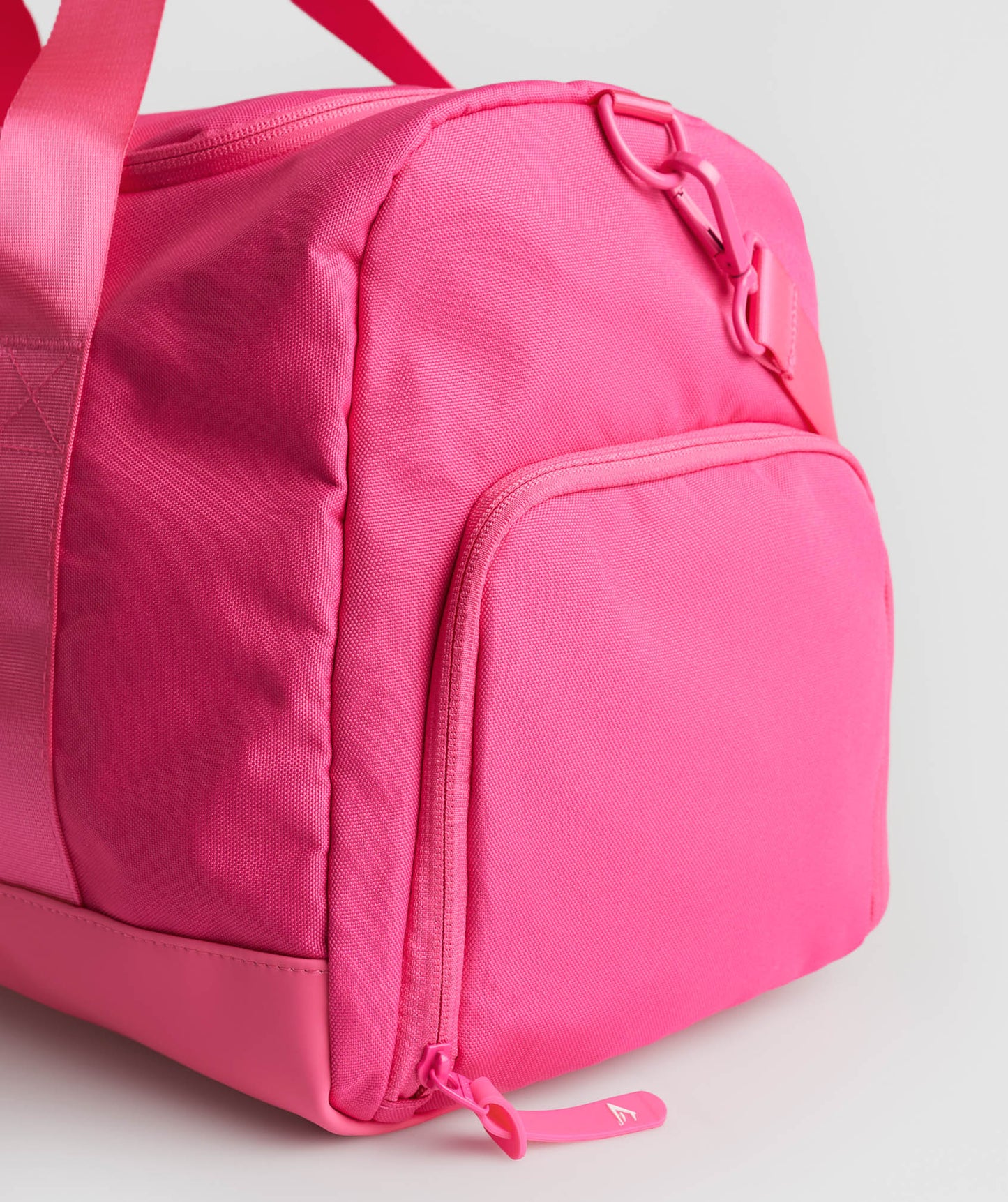 MEDIUM EVERYDAY HOLDALL BRIGHT FUCHSIA