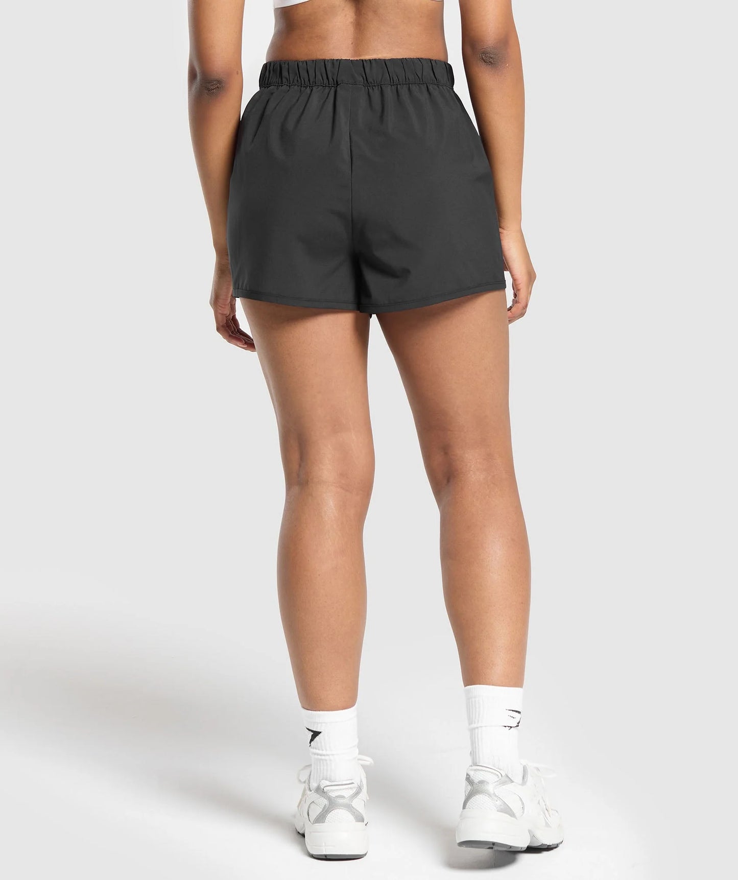 SCALLOP HEM SHAPED SHORTS