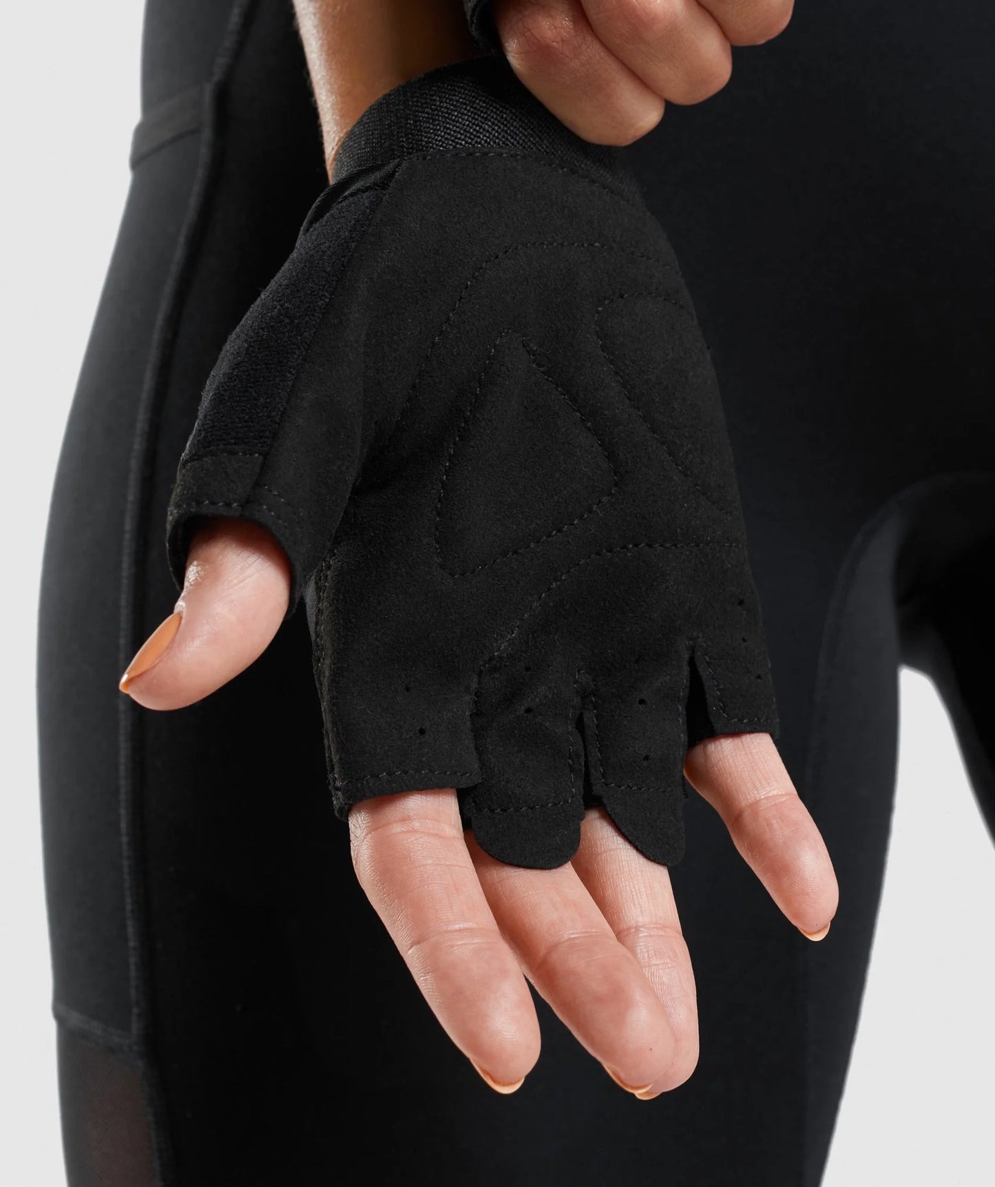 LIFTING GLOVES