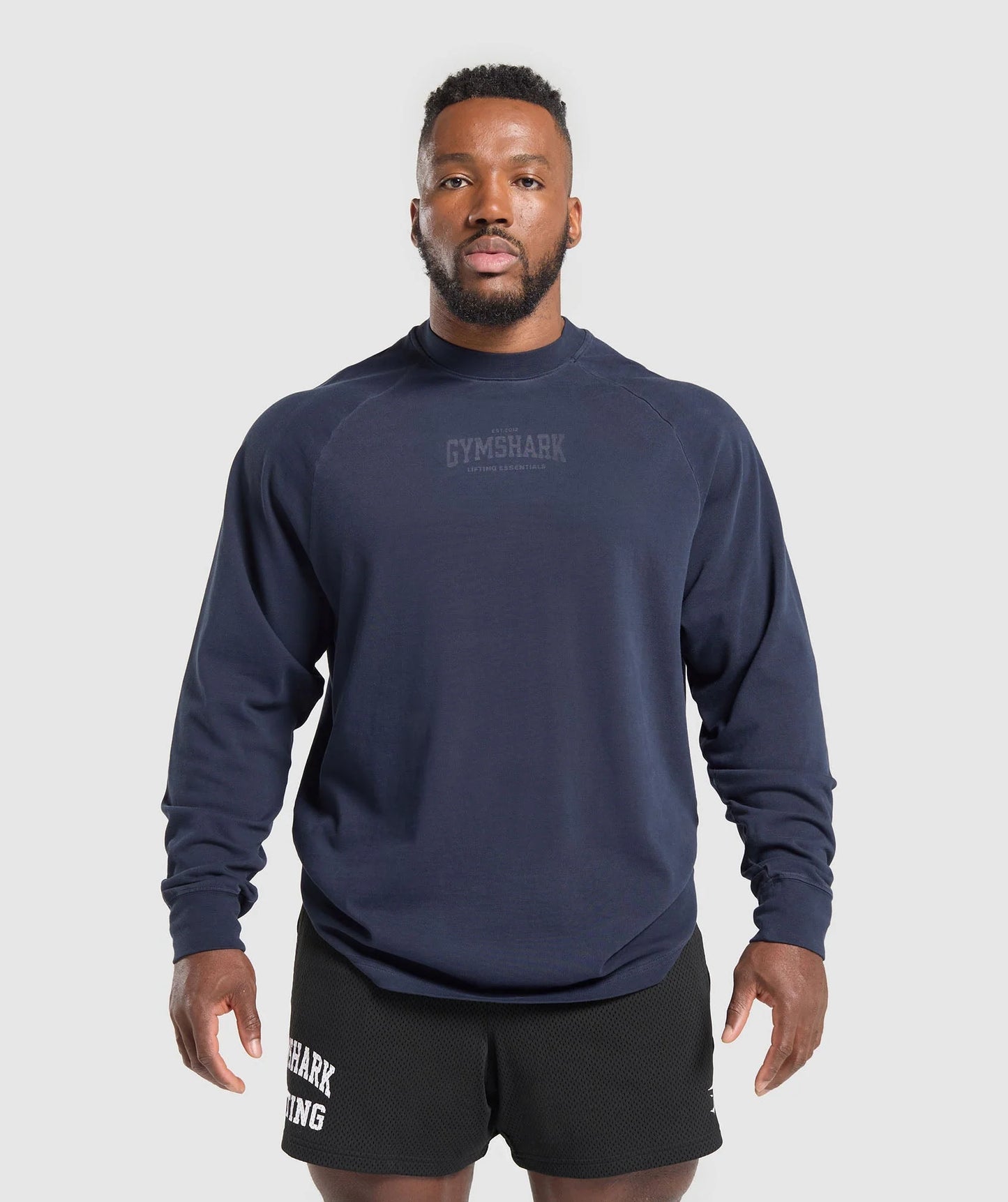 HEAVYWEIGHT LONG SLEEVE T-SHIRT