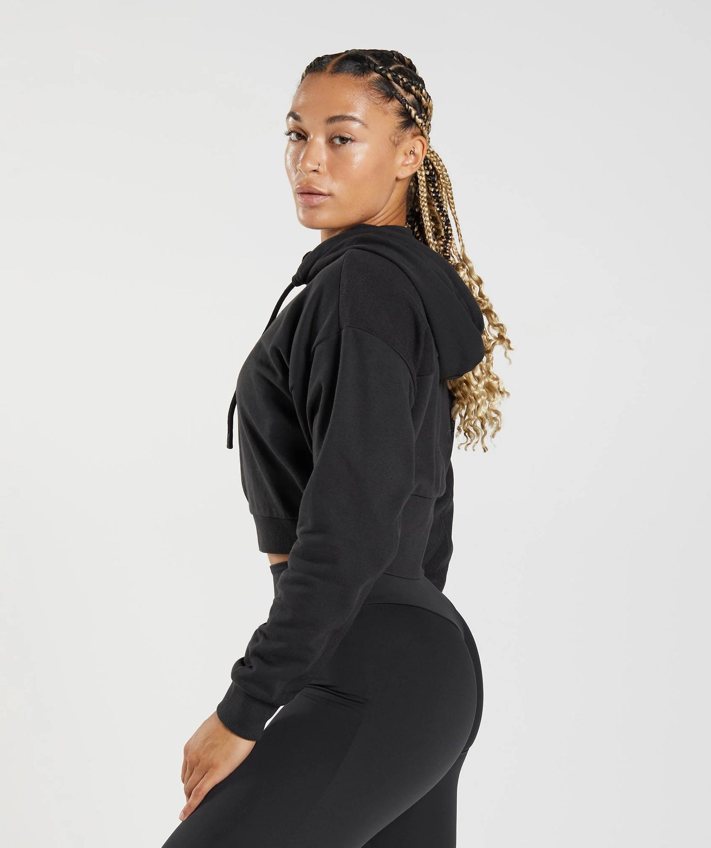 SUDADERA CON CAPUCHA CON CREMALLERA CORTA GS POWER