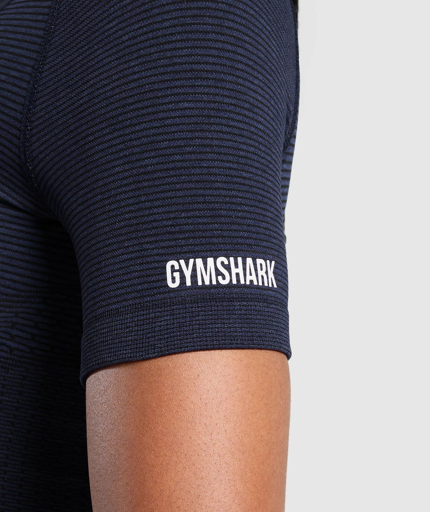 SPORT SEAMLESS MIDI TOP