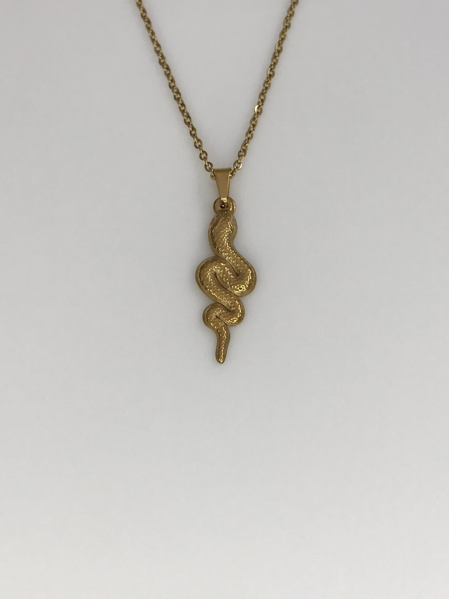 Collar vibora